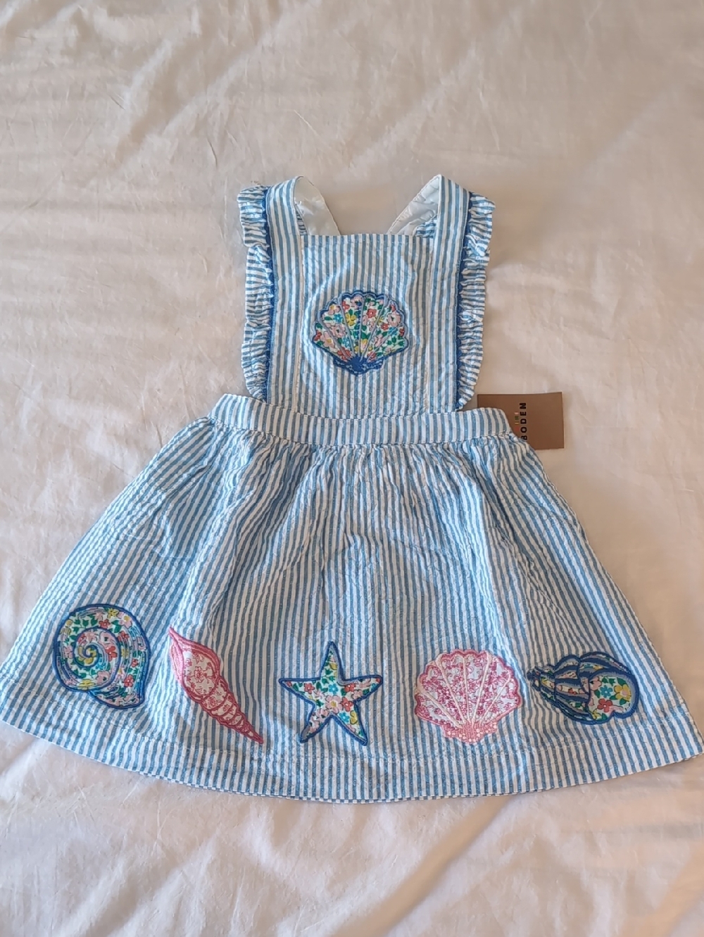 Mini Boden blue and white striped seersucker pinafore dress - Size 3-4Y